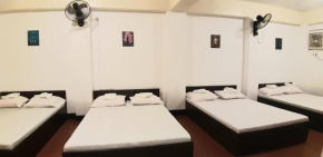 Angel & Marie's Basic ACroom for 4-8pax